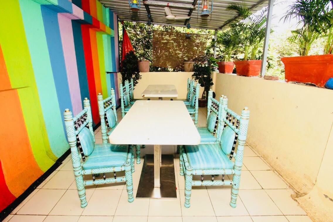 Town Hostel Mumbai - Ac Dormitory — Photos 2